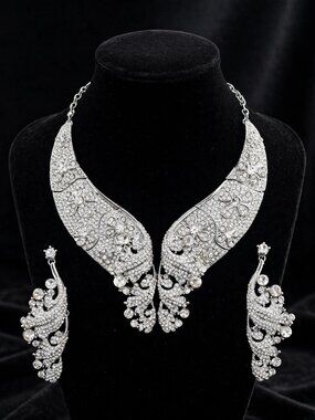 Clear Crystal Peacock Necklace & Earrings Set – Silver Tone Bridal Jewelry